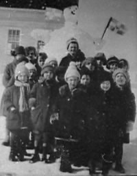 Filles de l’école en environ 1928